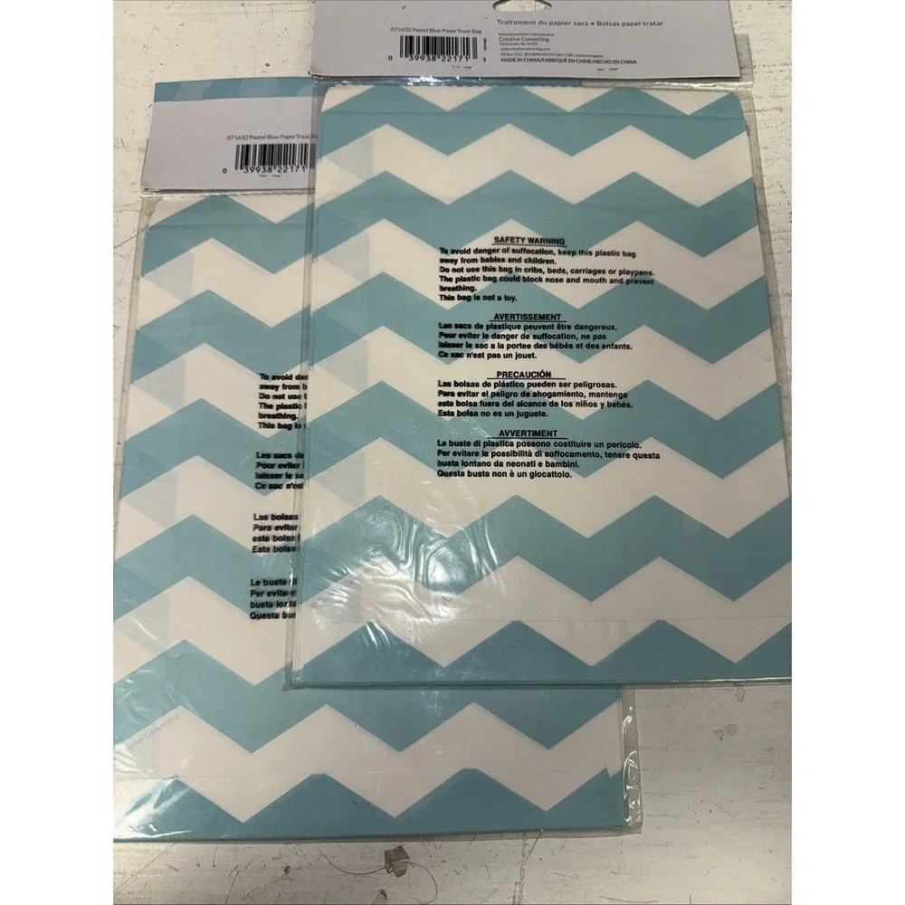 20 Count Pastel Light Blue Chevron Paper Treat Bags 2 X 10ct 8.75